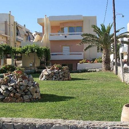 Danaos Beach Apartments Sfáka Eksteriør bilde