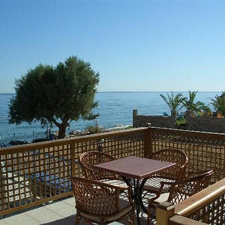 Danaos Beach Apartments Sfáka Eksteriør bilde