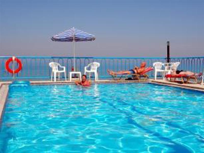 Danaos Beach Apartments Sfáka Eksteriør bilde