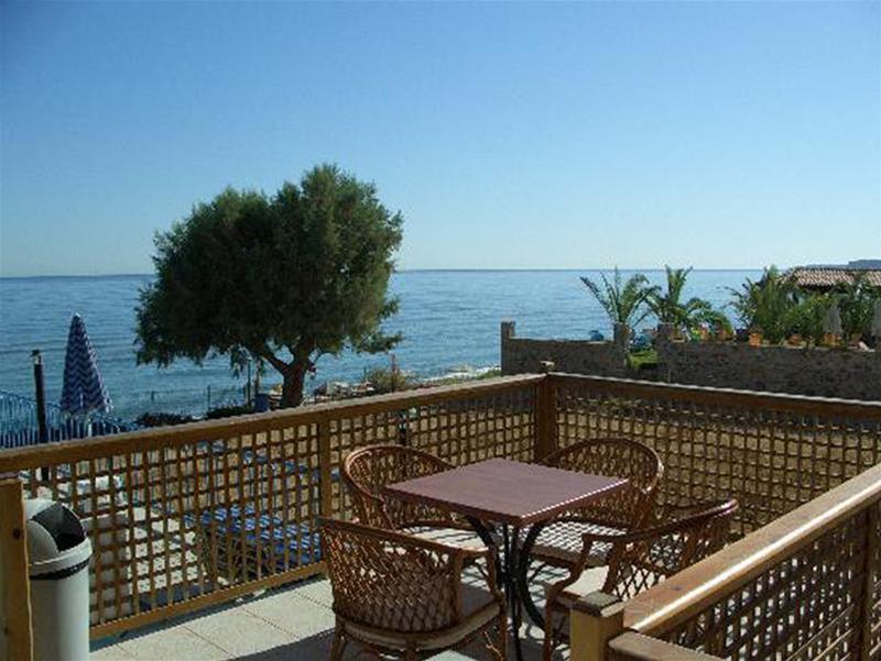 Danaos Beach Apartments Sfáka Eksteriør bilde